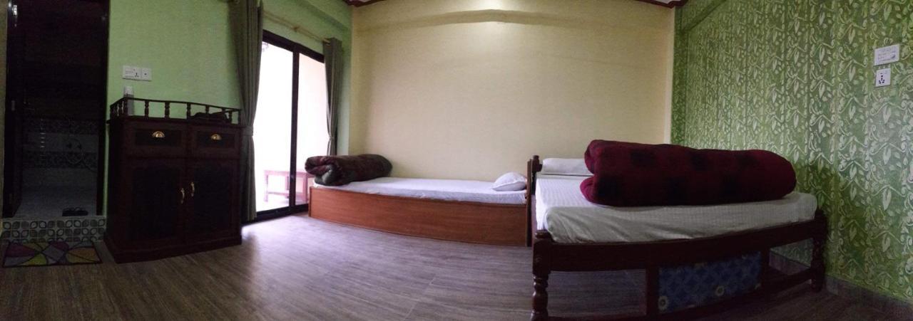 Begnas Coffee House & Hotel Deorāli Dış mekan fotoğraf